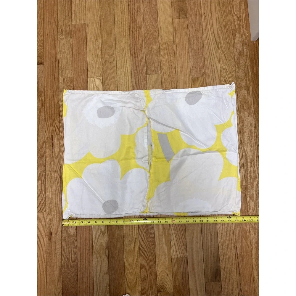 Marimekko unikko pattern